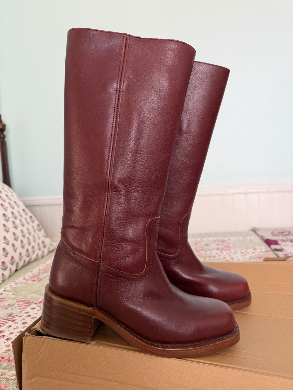 Frye Campus Boots Womens